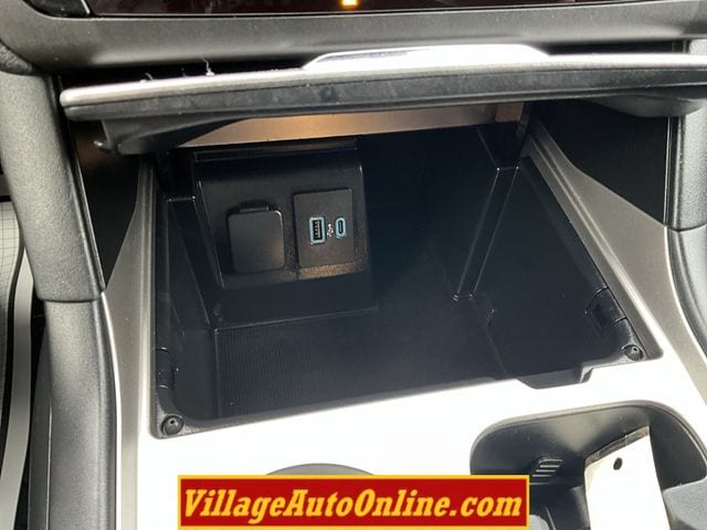 2020 Ford Explorer XLT - Photo 23