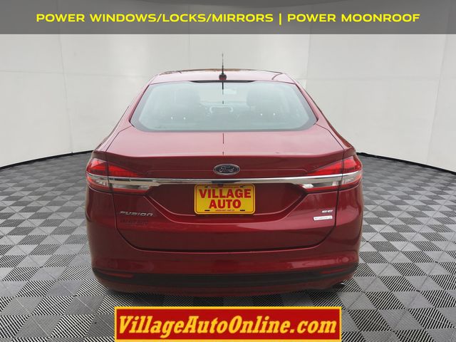 2017 Ford Fusion SE photo 3