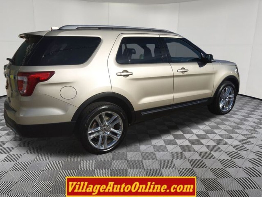 Used 2017 Ford Explorer XLT SUV