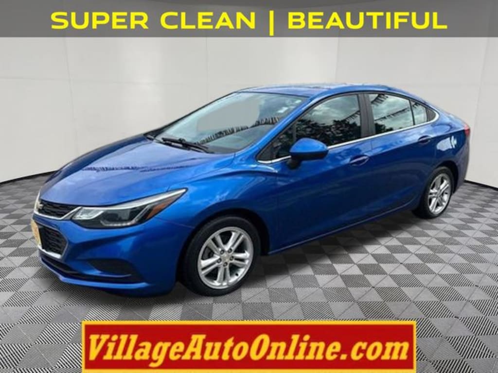 Used 2017 Chevrolet Cruze LT Sedan