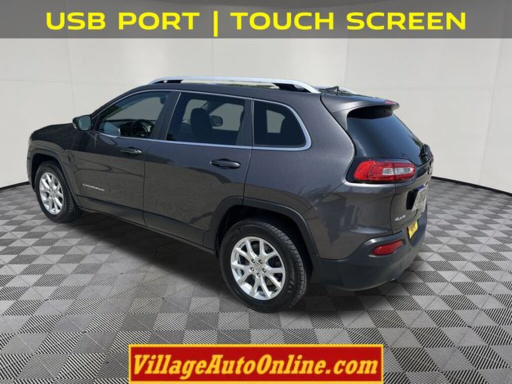 Used 2017 Jeep Cherokee Latitude SUV