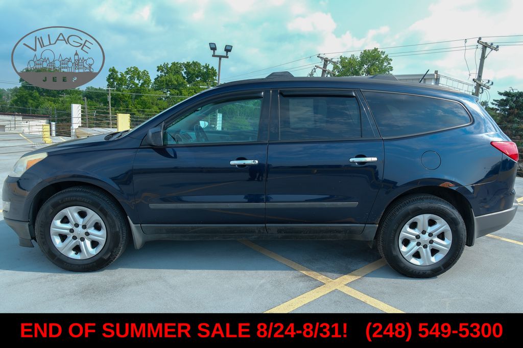 Used 2012 Chevrolet Traverse LS with VIN 1GNKRFED1CJ280093 for sale in Royal Oak, MI