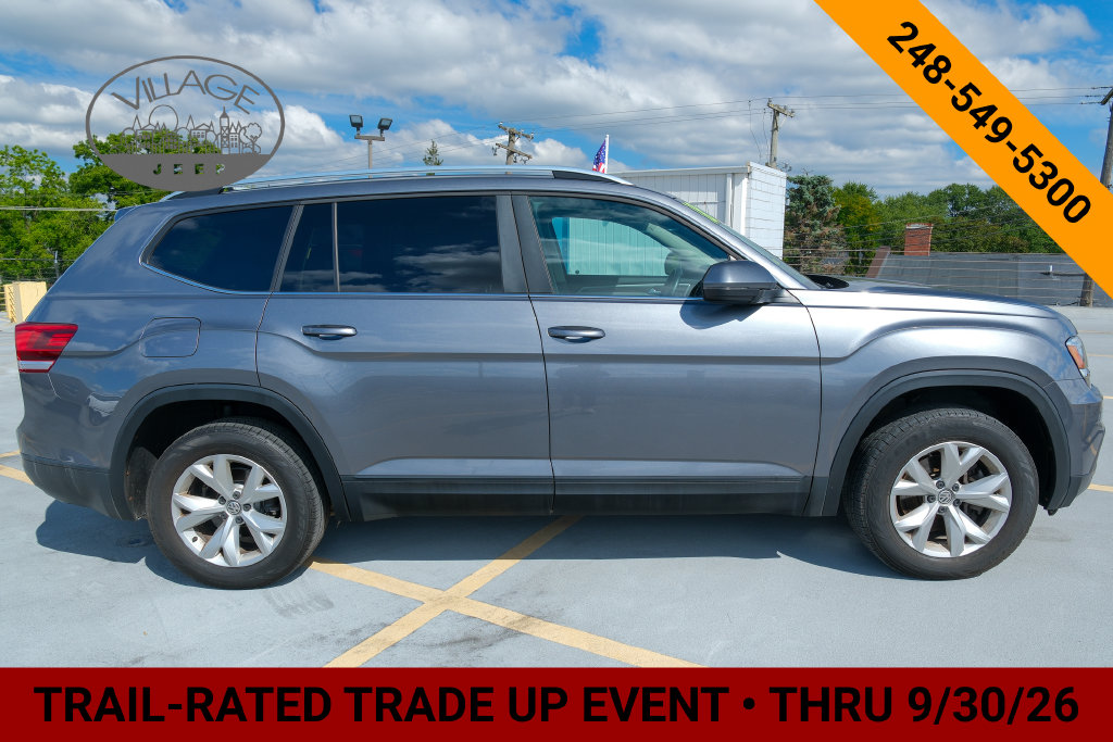 Used 2018 Volkswagen Atlas SE w/Tech with VIN 1V2LR2CA5JC578970 for sale in Royal Oak, MI