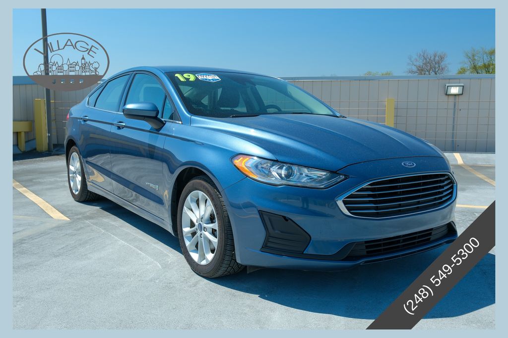 2019 Ford Fusion Hybrid SE