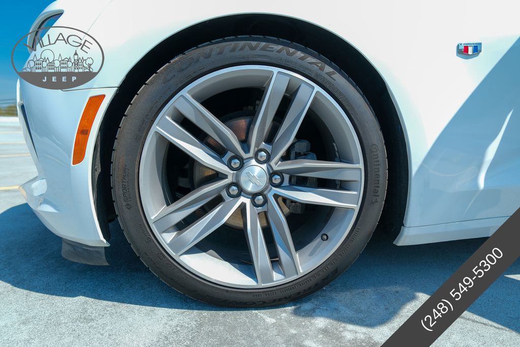 2018 Chevrolet Camaro 2LT - Photo 10