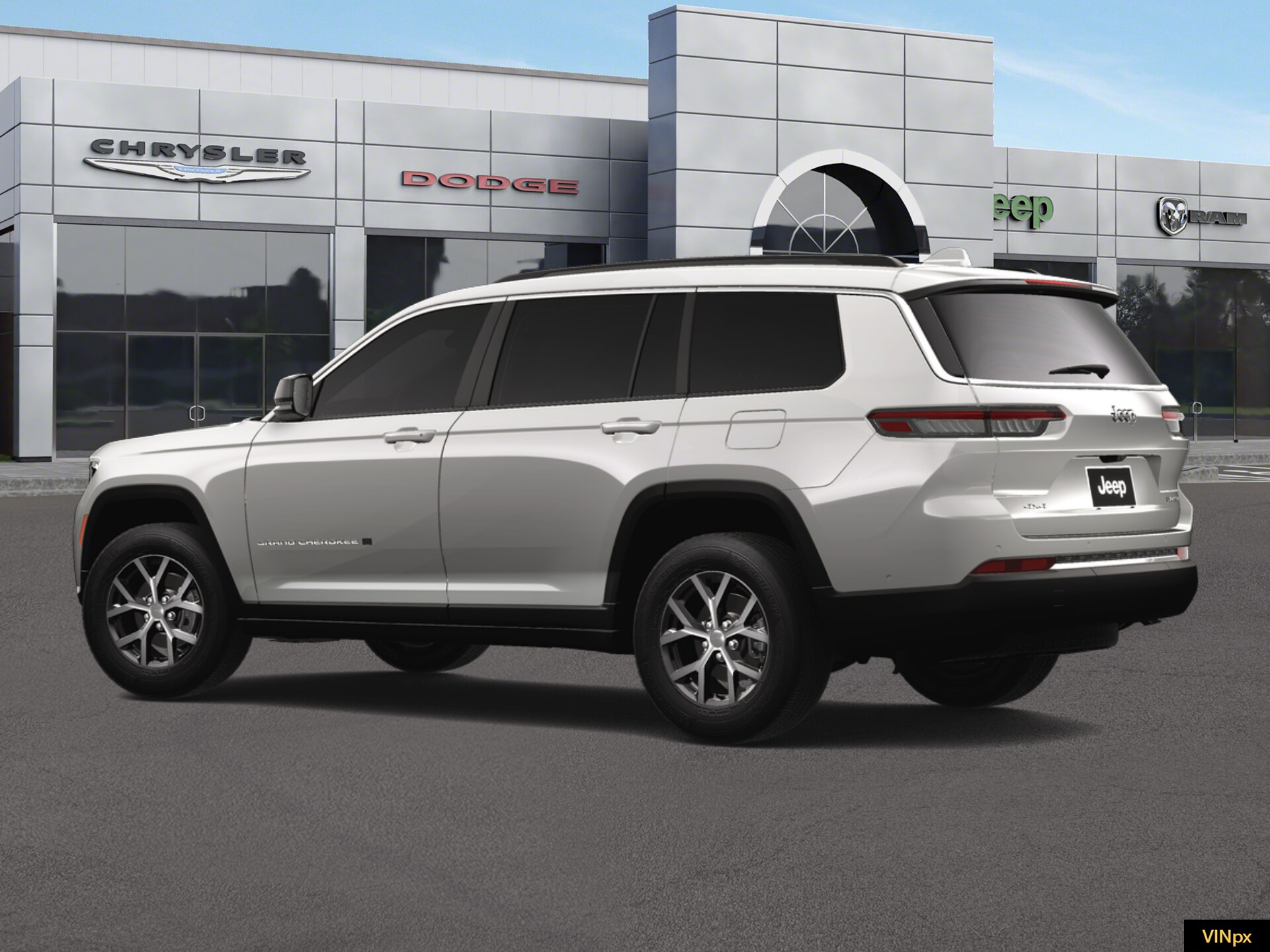 2025 Jeep Grand Cherokee Limited photo 4