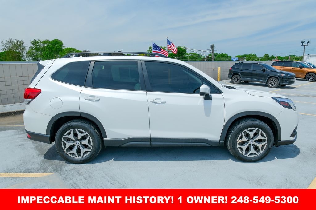 Used 2023 Subaru Forester Premium SUV