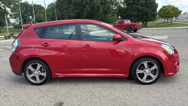 Used 2009 Pontiac Vibe GT with VIN 5Y2SR670X9Z468348 for sale in Royal Oak, MI