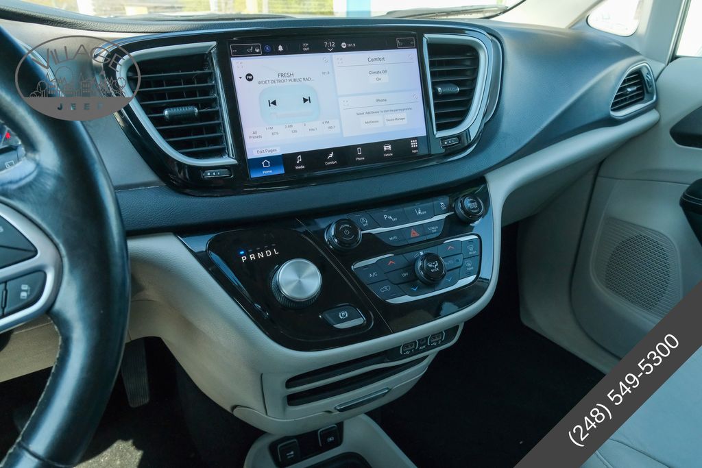 2021 Chrysler Pacifica Touring L - Photo 21