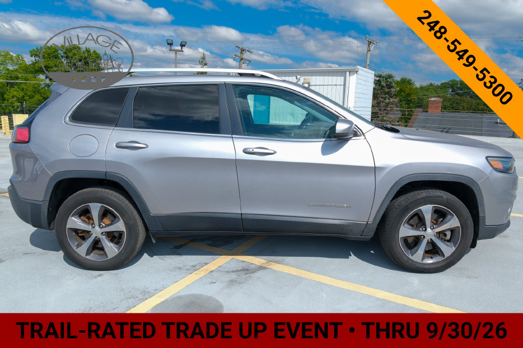 Used 2019 Jeep Cherokee Limited with VIN 1C4PJMDN4KD402561 for sale in Royal Oak, MI