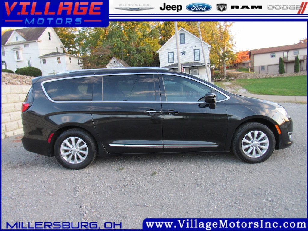 Used 2018 Chrysler Pacifica Touring L Plus Touring L Plus FWD
