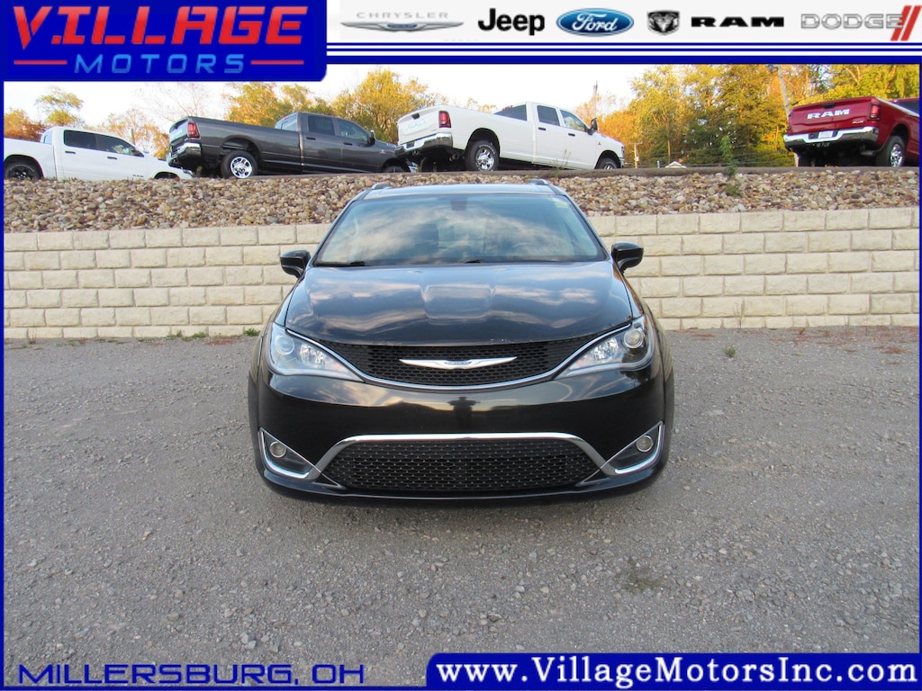 Used 2018 Chrysler Pacifica Touring L Plus Touring L Plus FWD