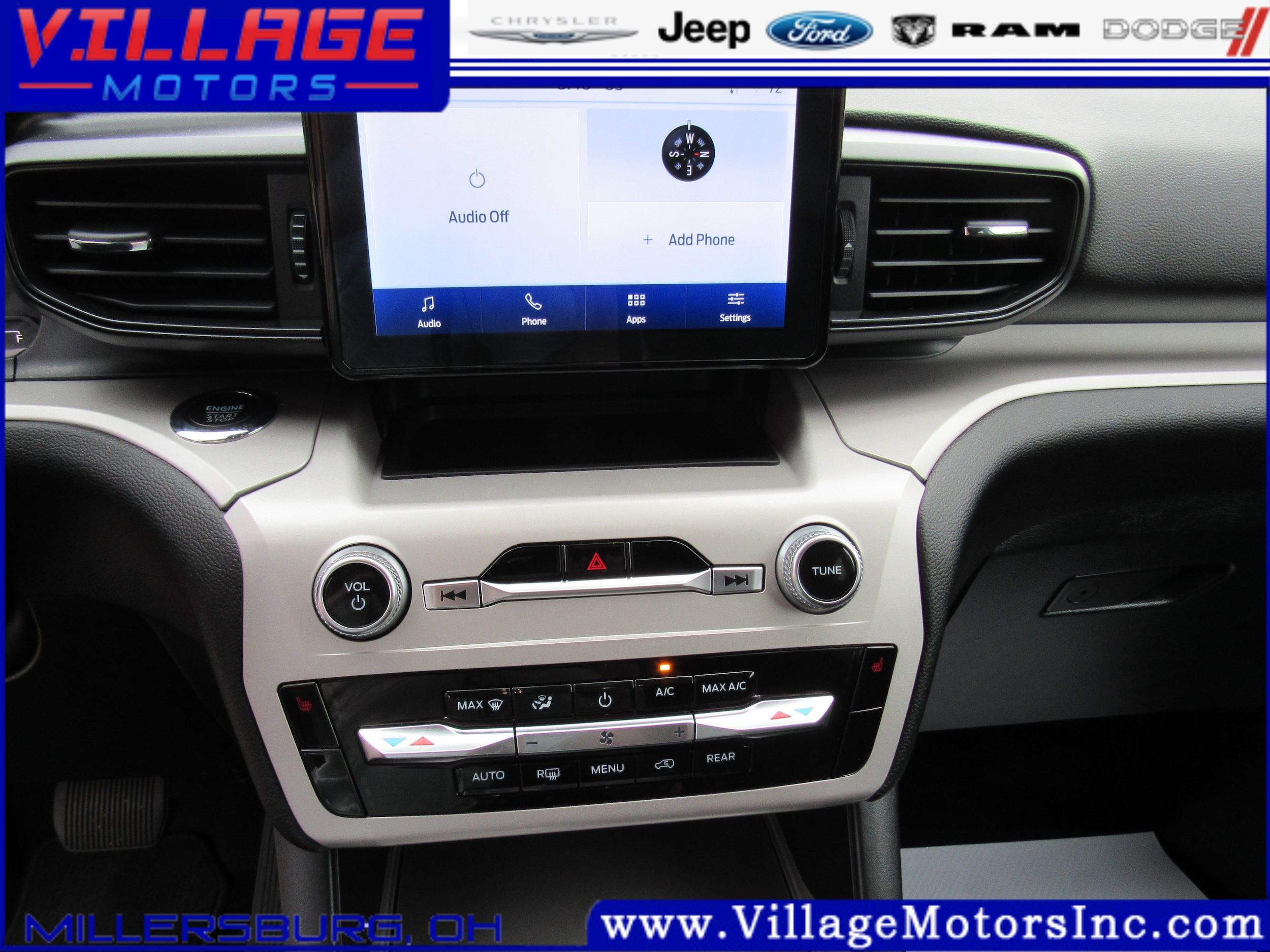 2023 Ford Explorer XLT - Photo 11