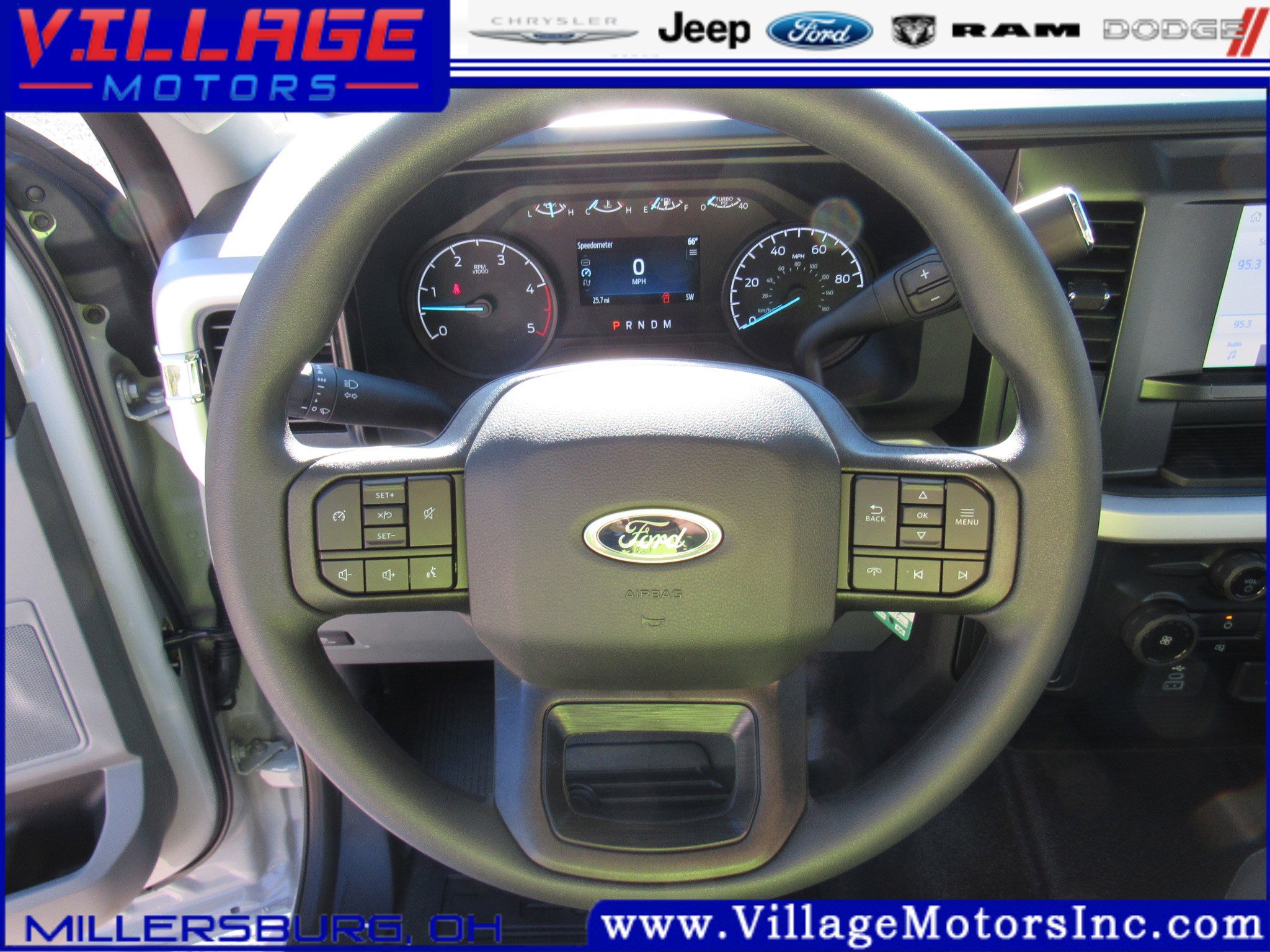 2026 Ford F-350 Super Duty XL - Photo 12