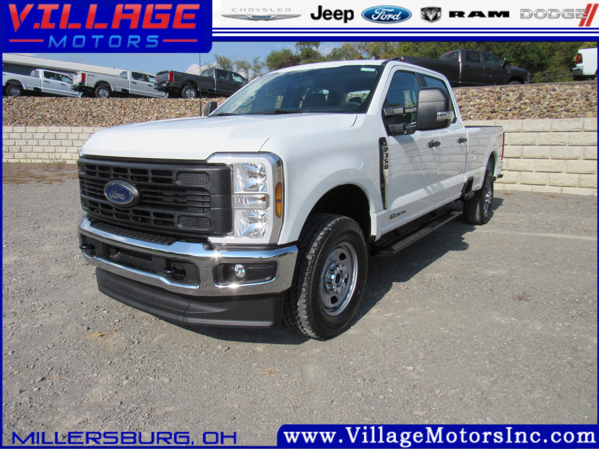 2026 Ford F-350 Super Duty XL's photo