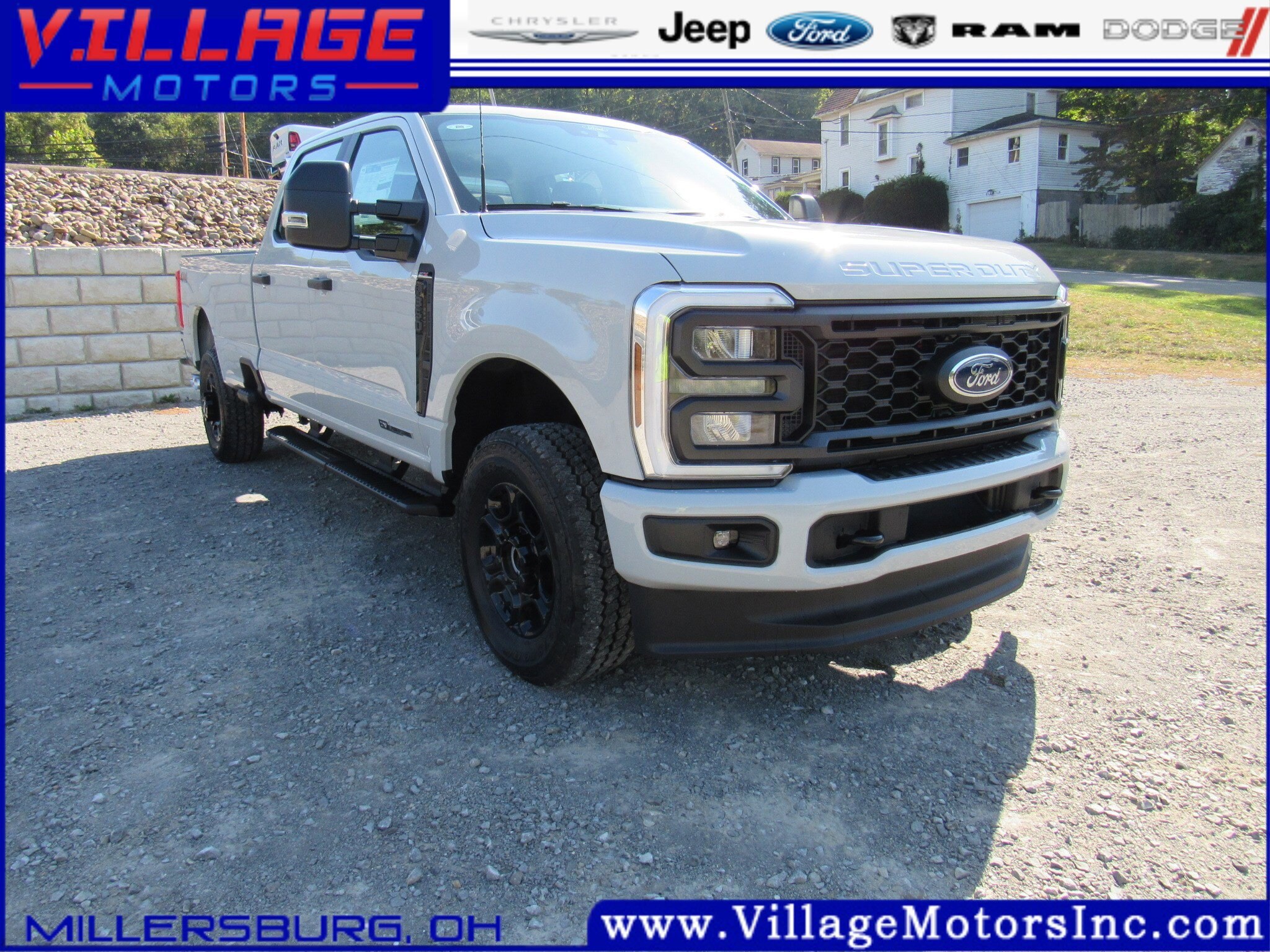 2026 Ford F-350 photo 3