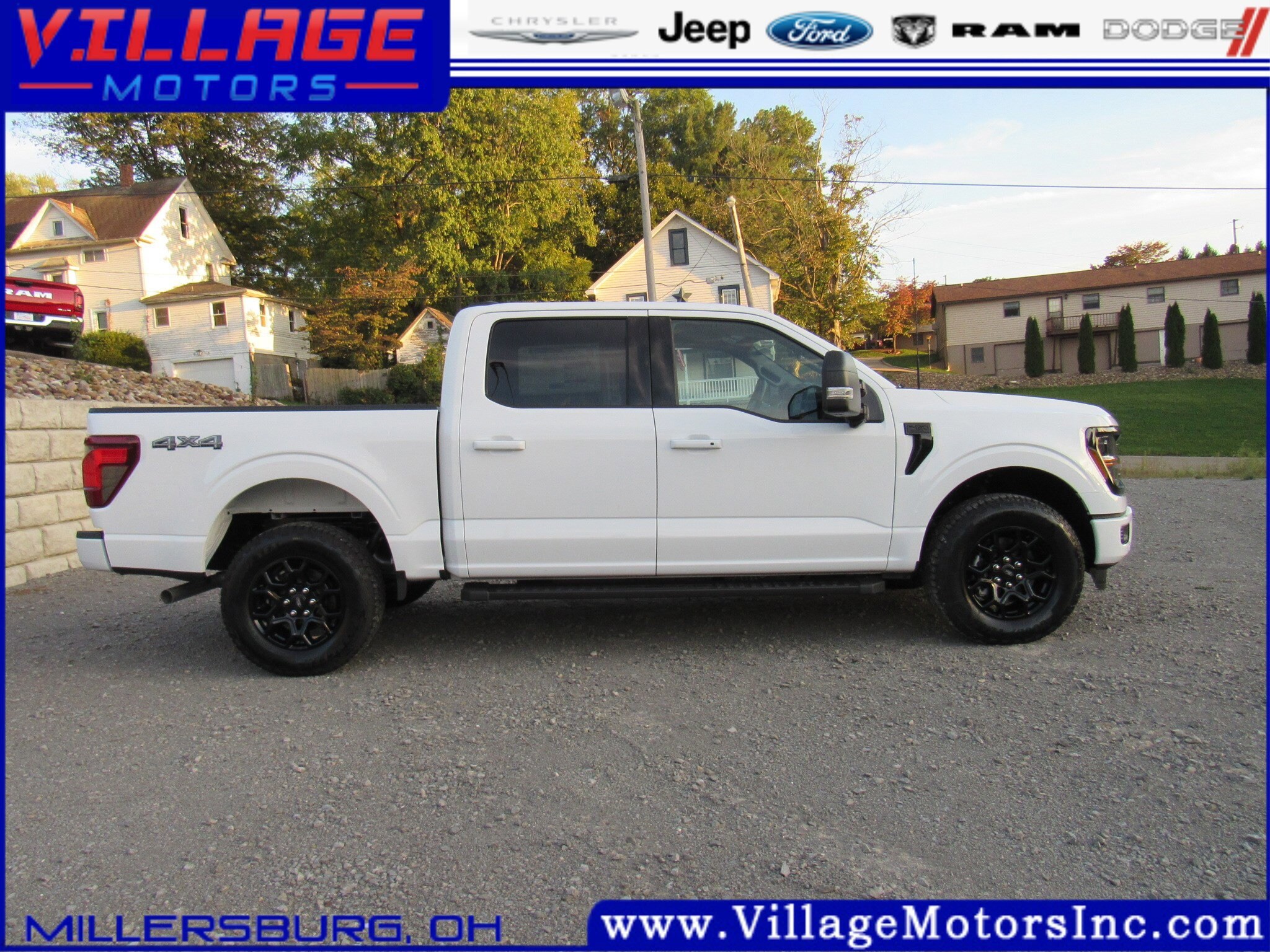 2025 Ford F-150 XLT photo 3