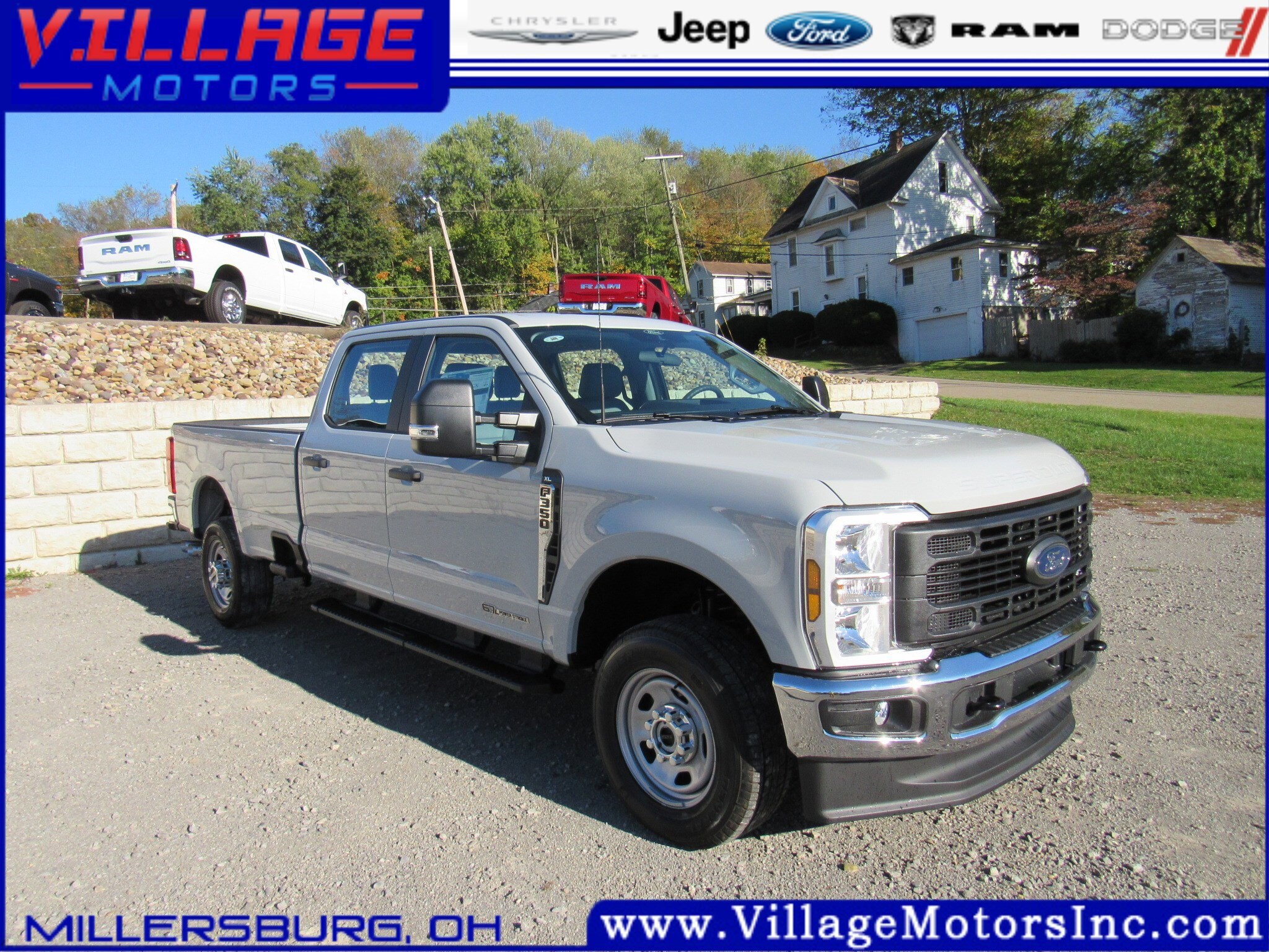 2026 Ford F-350 photo 3