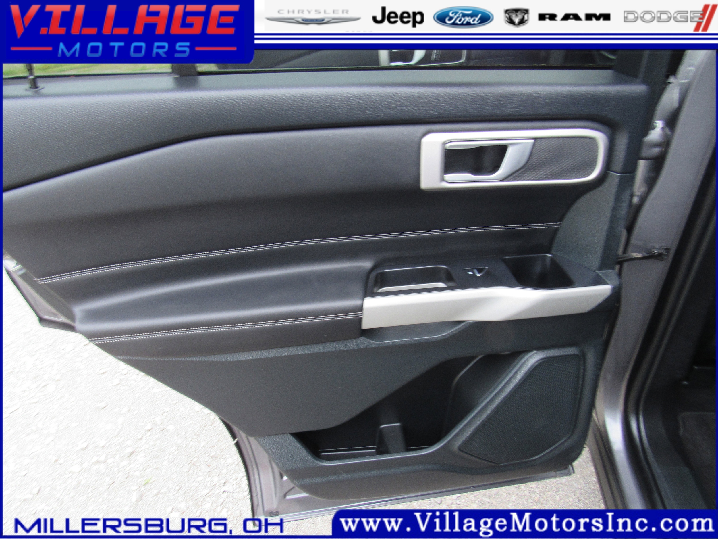 2023 Ford Explorer XLT - Photo 14