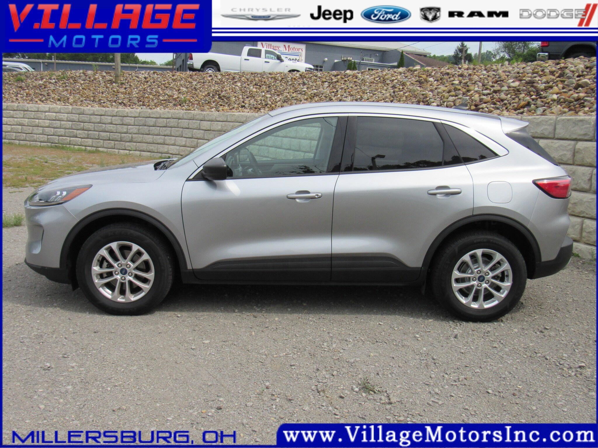 2022 Ford Escape SE photo 4