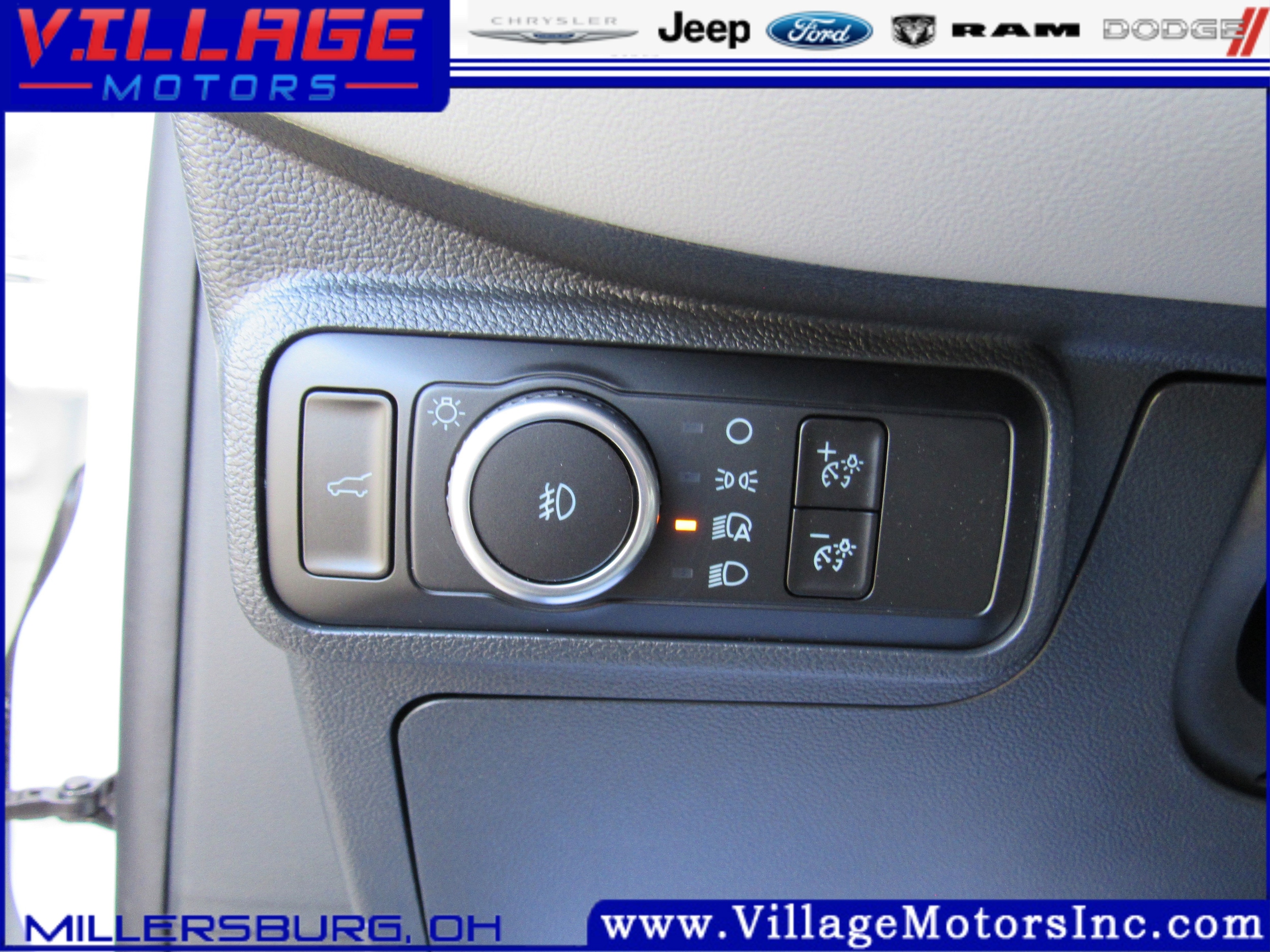 2026 Ford Explorer Active - Photo 7
