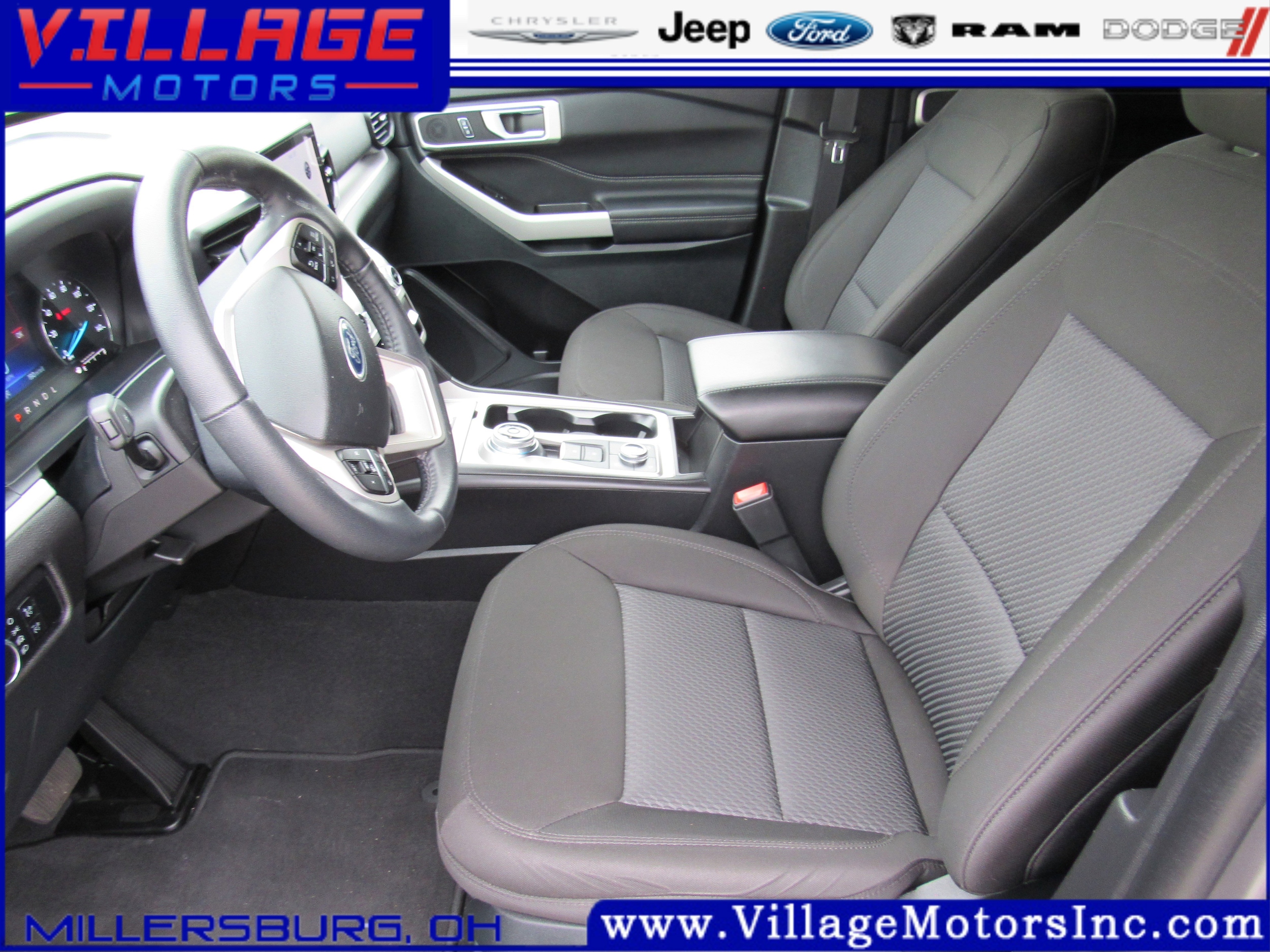 2023 Ford Explorer XLT - Photo 8