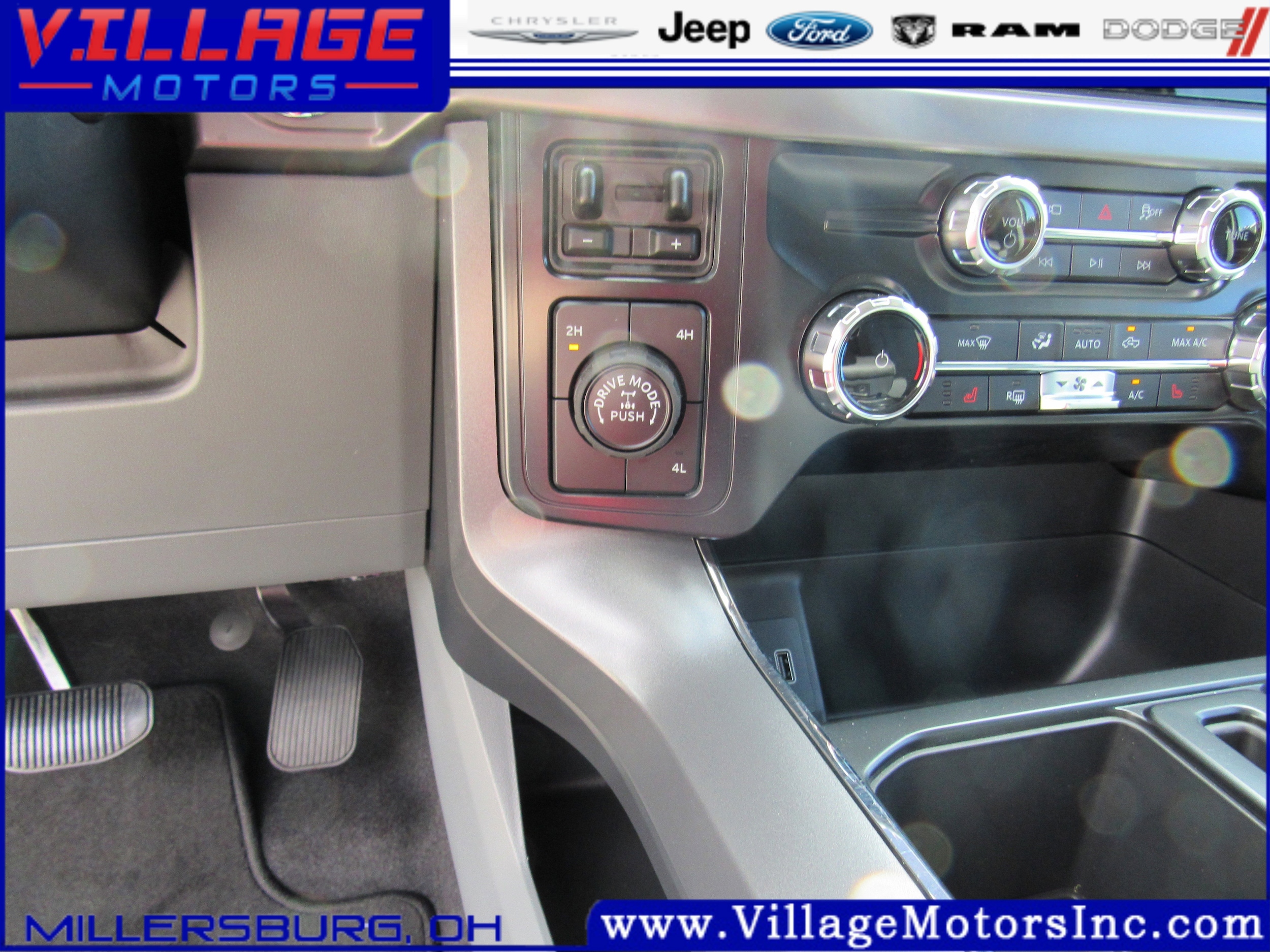 2026 Ford F-150 XLT - Photo 12