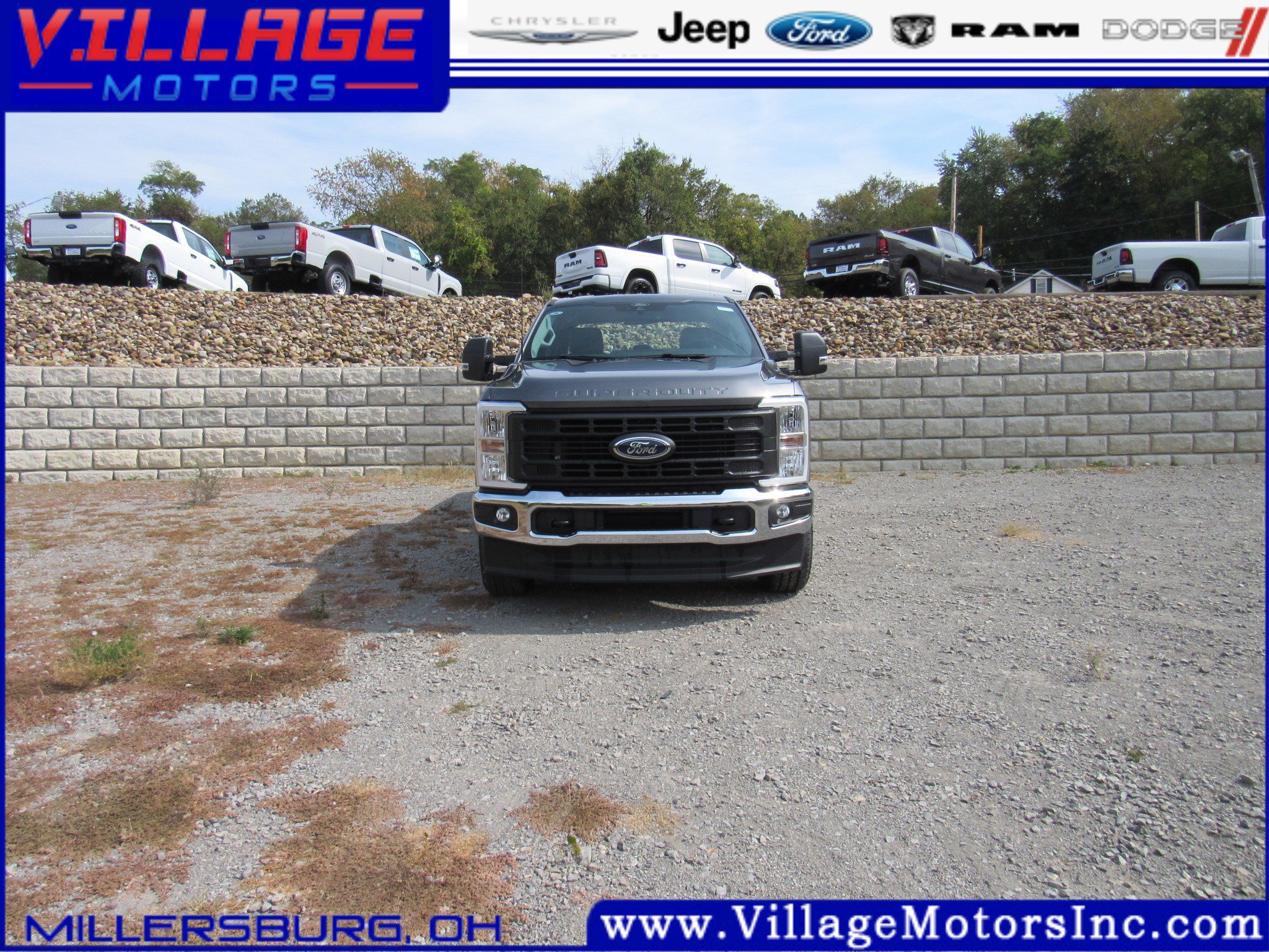 2026 Ford F-350 Super Duty XL's photo