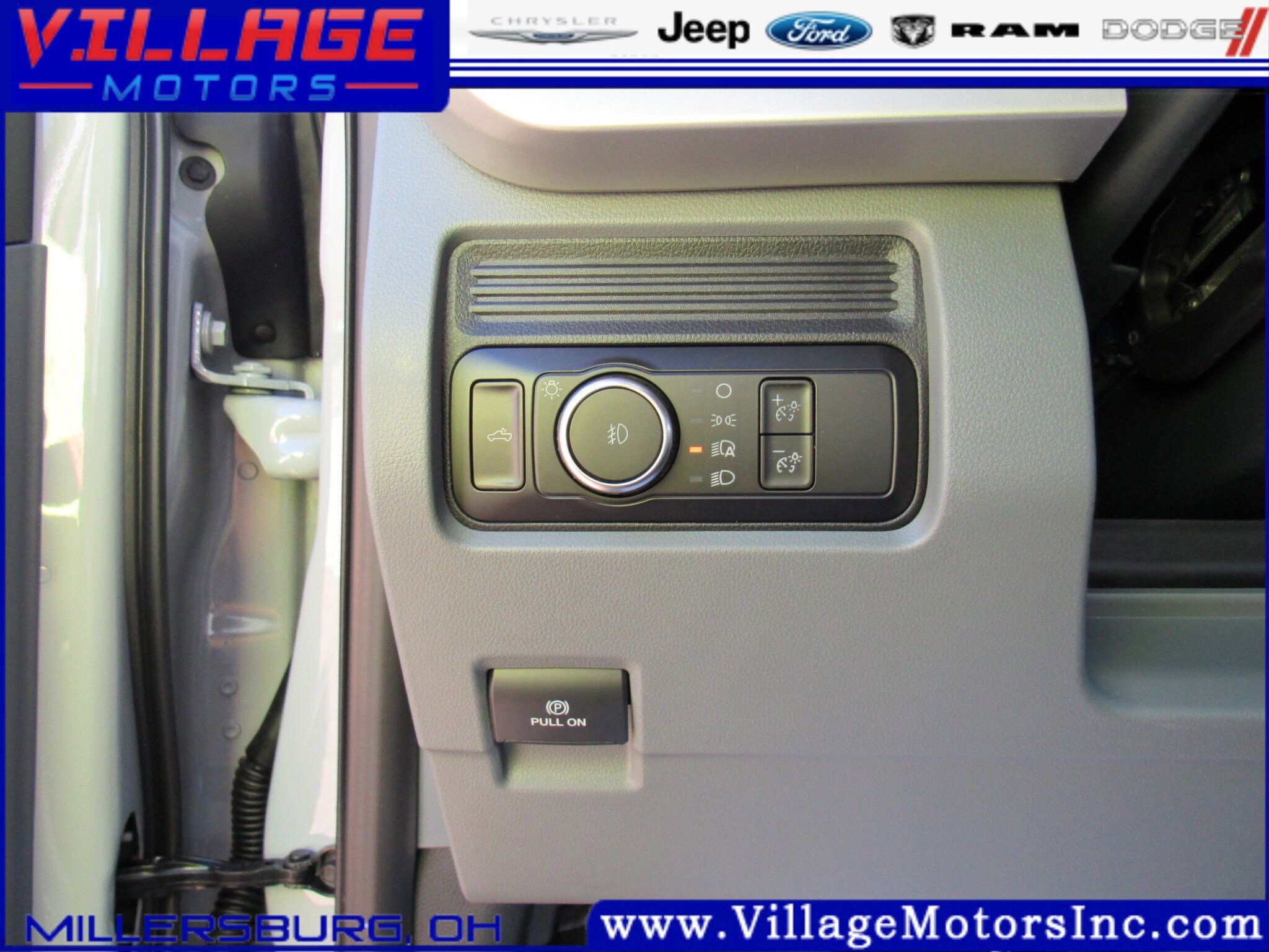 2026 Ford F-350 Super Duty XL - Photo 10