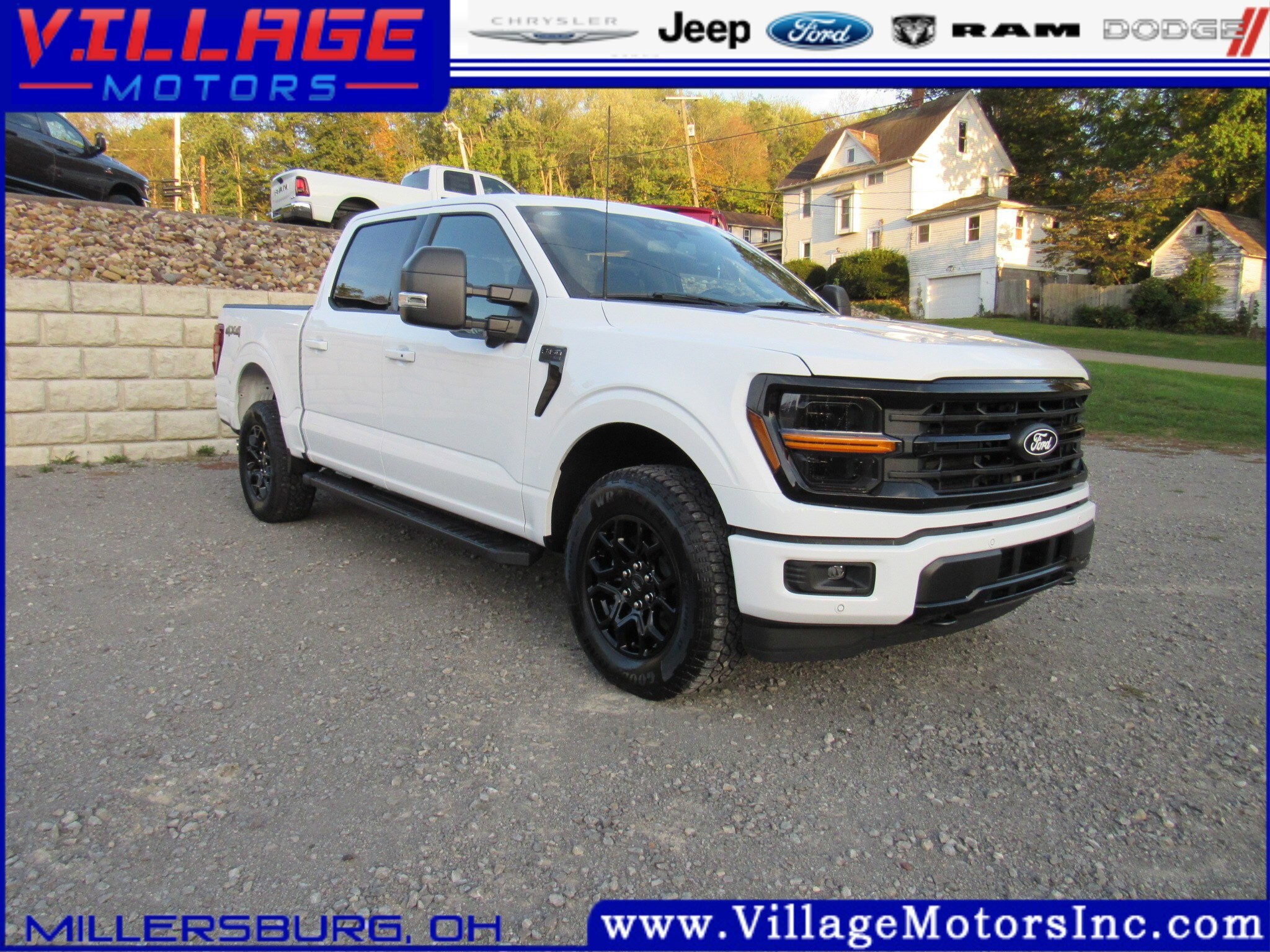 2025 Ford F-150 XLT photo 2