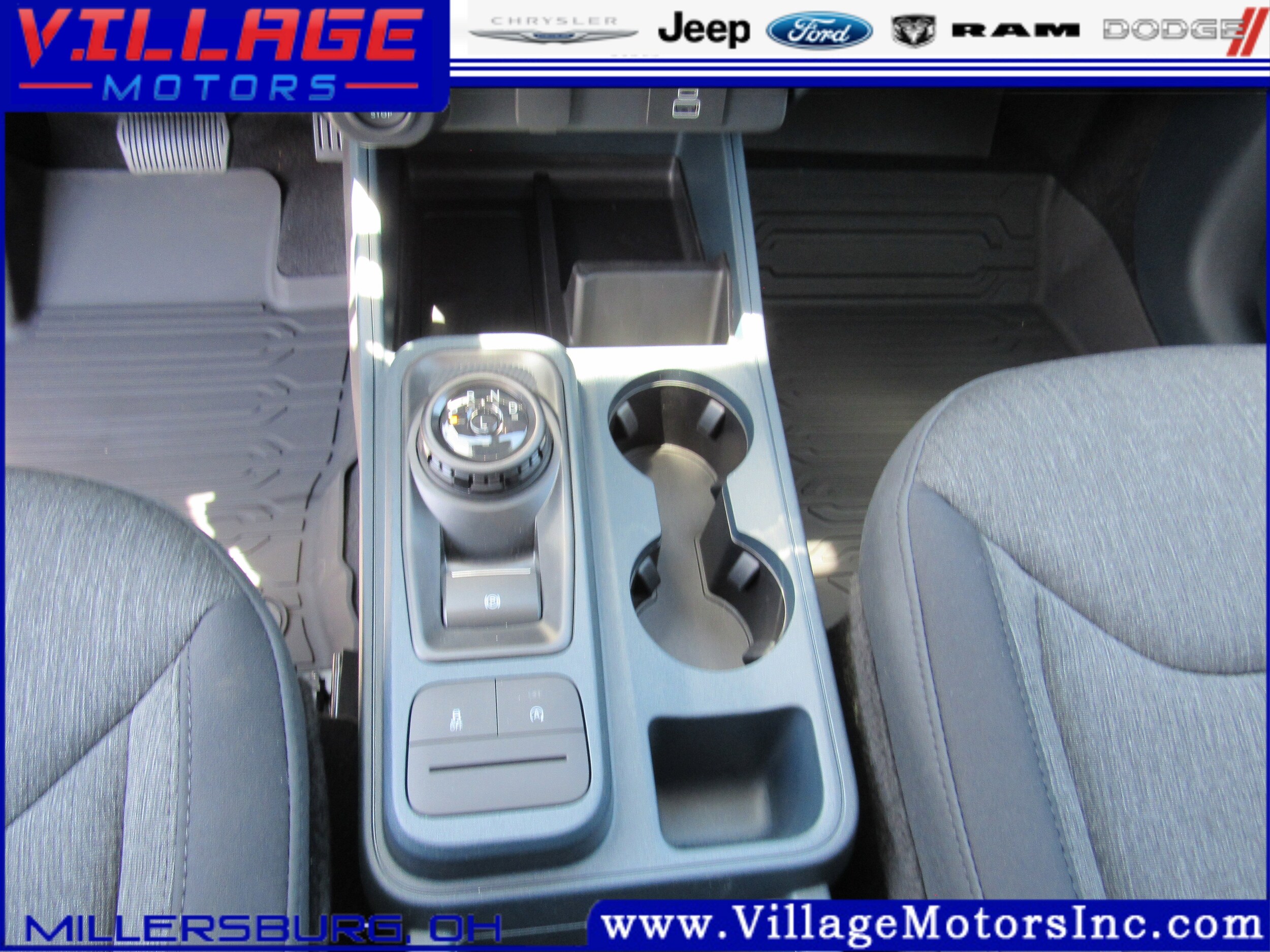 2026 Ford Maverick XLT - Photo 13