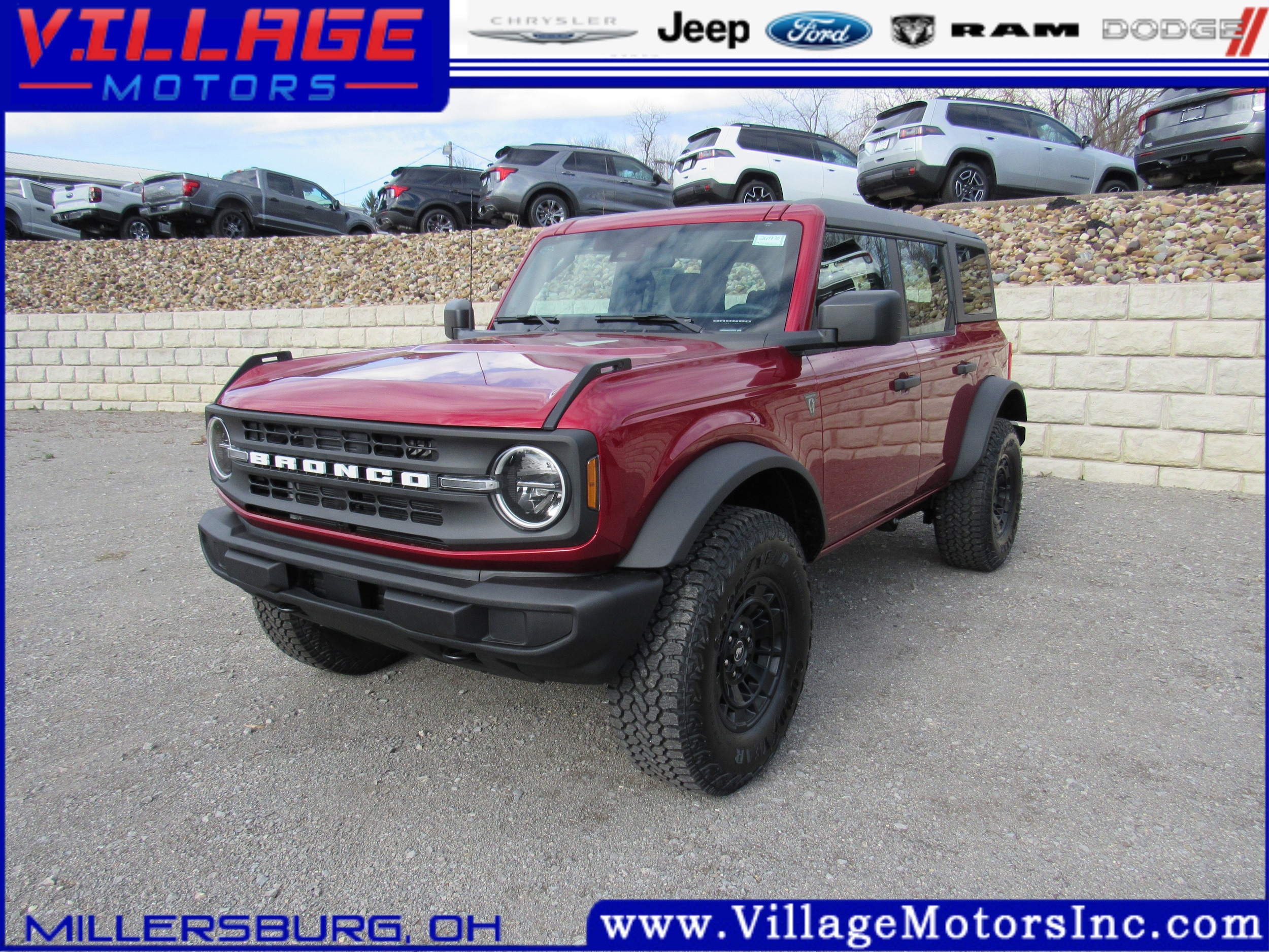 2026 Ford Bronco Base 4x4's photo