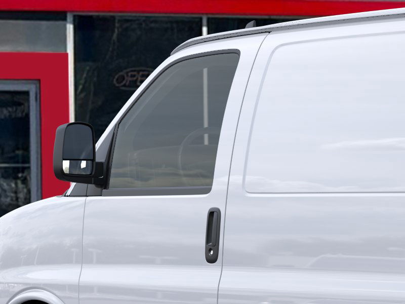 2025 GMC Savana Cargo Work Van - Photo 31