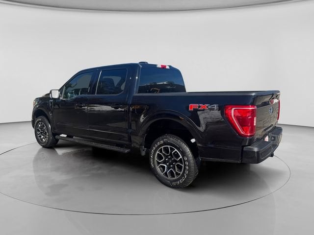 2021 Ford F-150 XLT photo 3