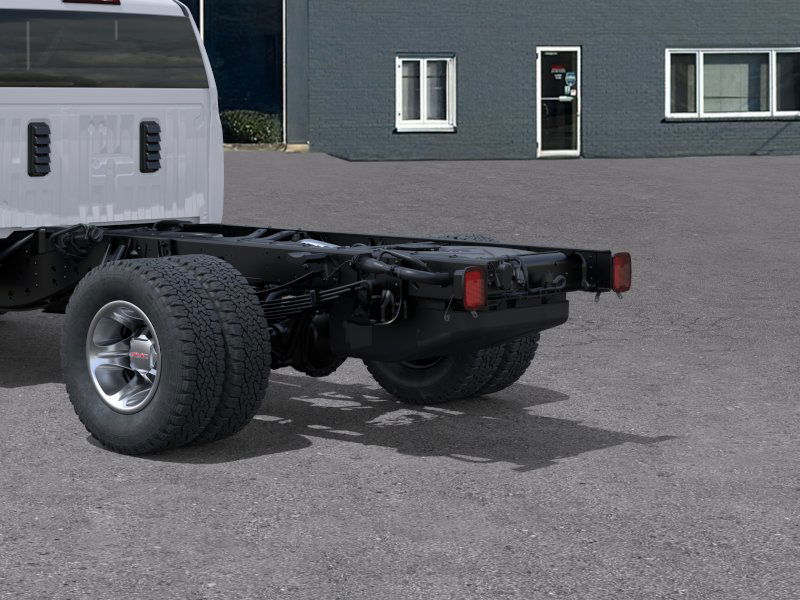 2026 GMC Sierra 3500HD Pro - Photo 37