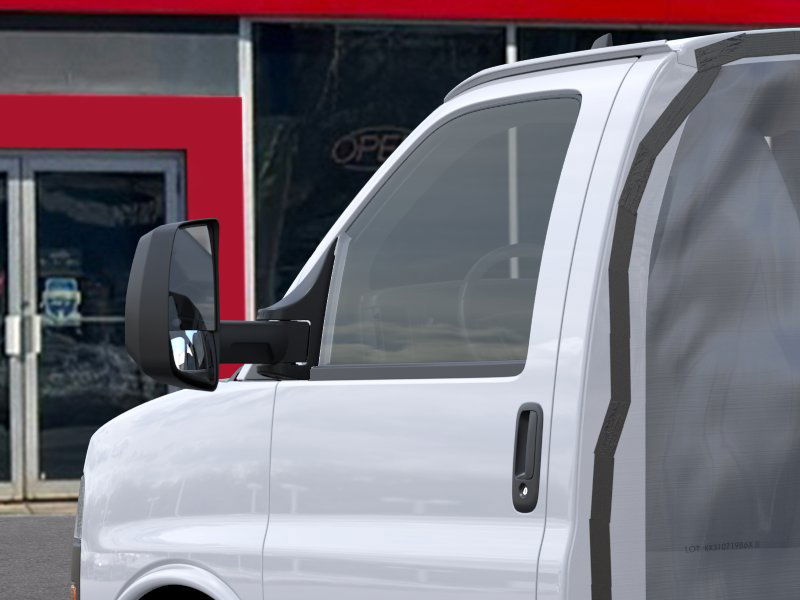 2025 Gmc Savana Cutaway 3500 photo 4