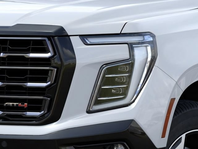 2026 GMC Yukon AT4 Ultimate - Photo 10