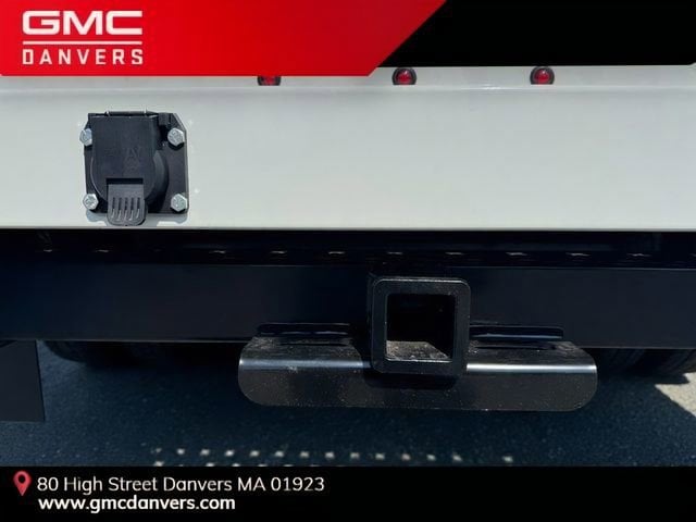 2025 GMC Sierra 3500HD Pro - Photo 6