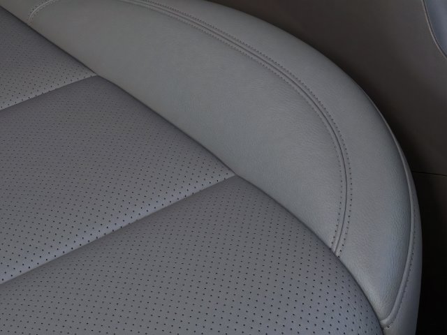 2026 GMC Sierra 1500 SLT - Photo 21