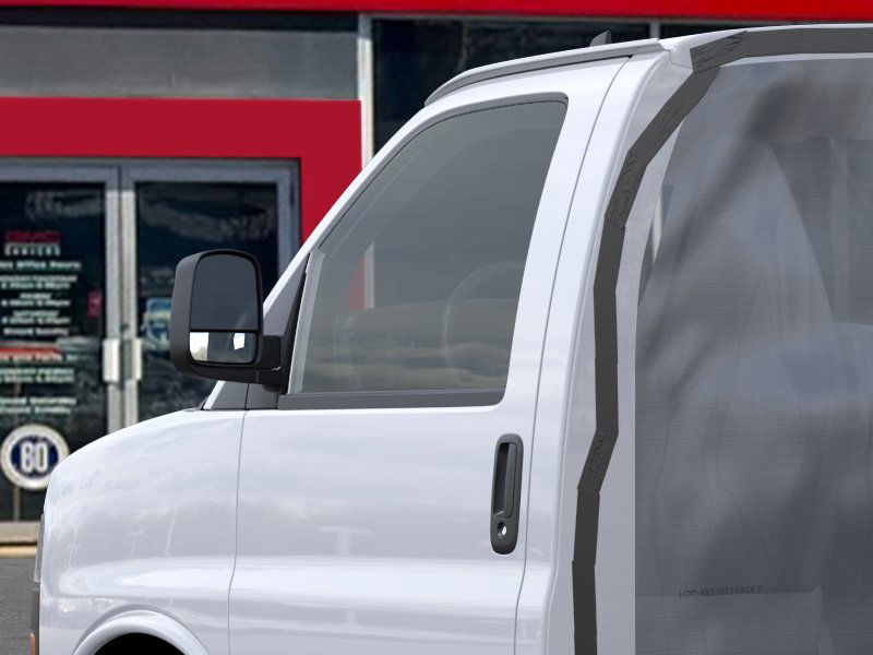 2025 Gmc Savana Cutaway photo 4