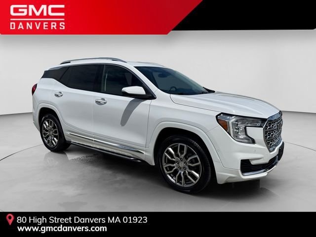 2022 GMC Terrain Denali AWD's photo