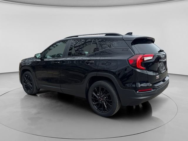 2023 Gmc Terrain SLE photo 2
