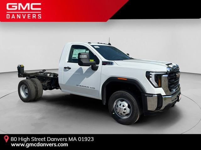 2026 GMC Sierra 4WD Regular Cab Chassis LWB Pro's photo