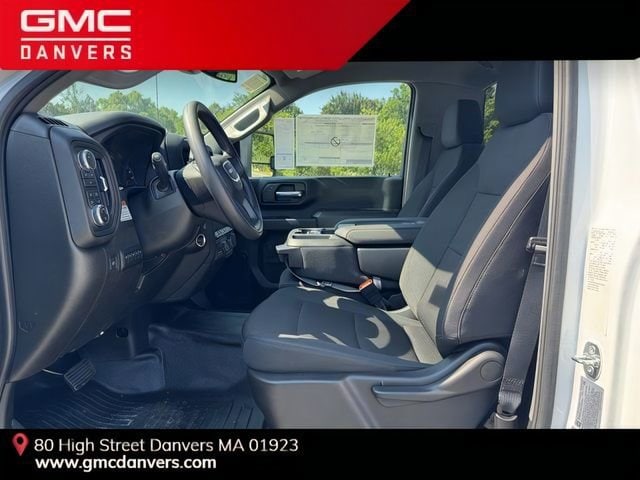 2025 GMC Sierra 3500HD Pro - Photo 12