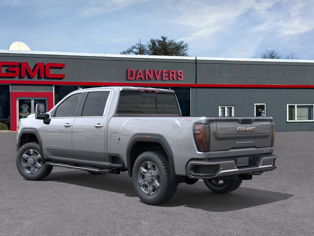 2026 Gmc Sierra HD SLT photo 2