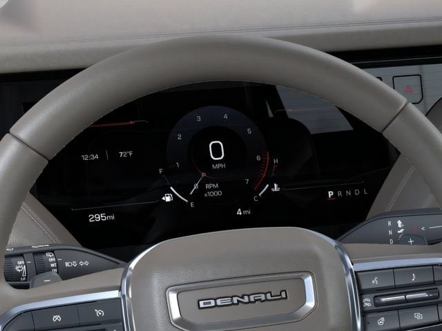 2026 GMC Yukon Denali - Photo 18