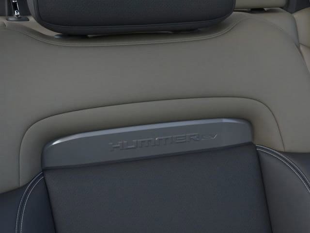 2026 GMC HUMMER EV 2X - Photo 21