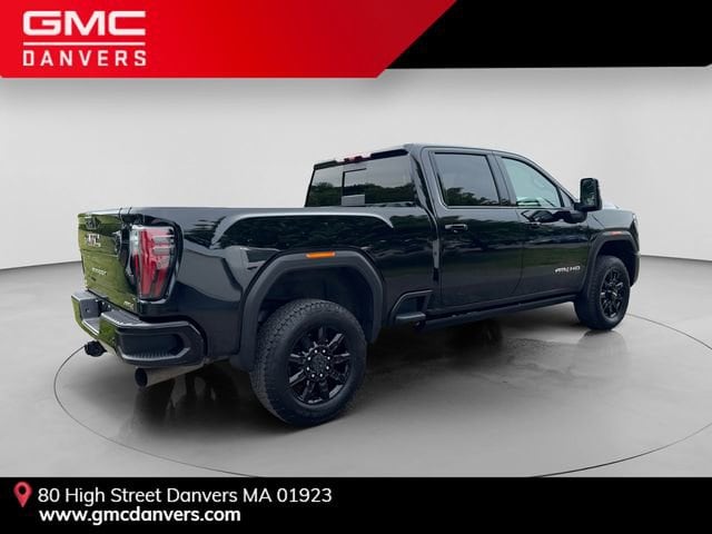 2024 GMC Sierra 4WD Crew Cab Standard Box AT4's photo