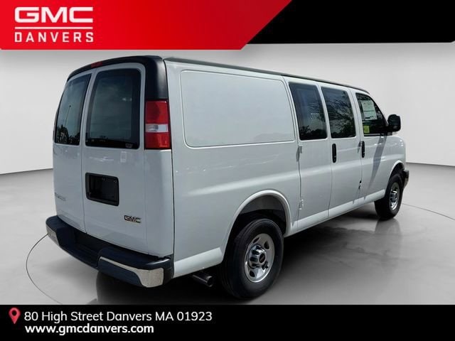 2025 Gmc Savana Cargo 2500 photo 4
