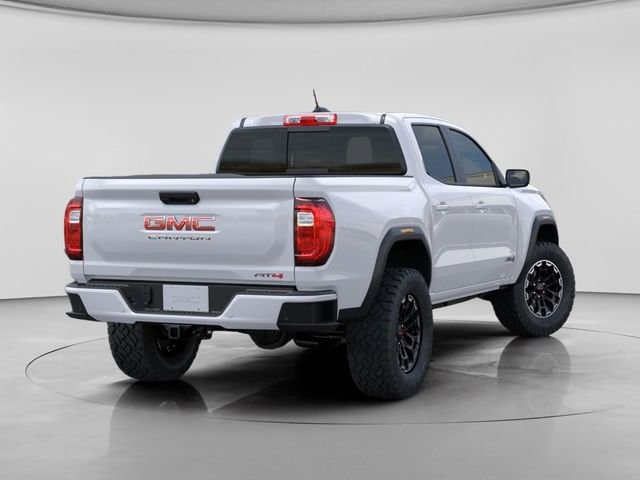 2026 GMC Canyon AT4 - Photo 4